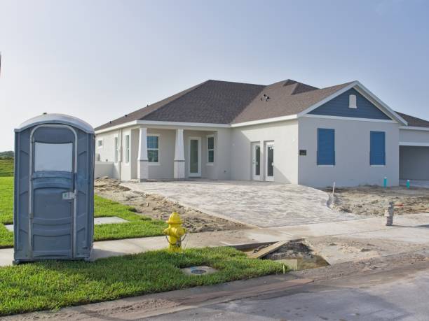 Portable Toilet Options We Offer in Eagle Lake, MN